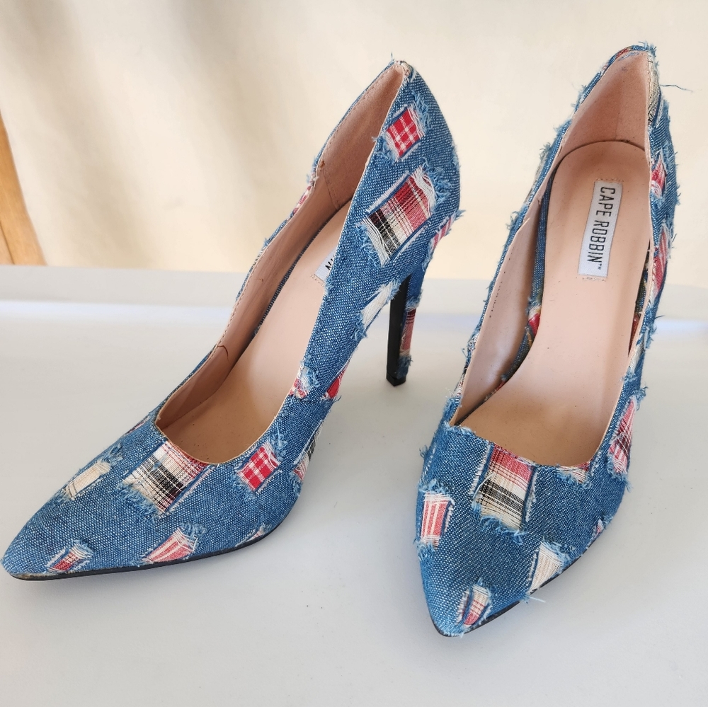 Cape Robbin Denim frayed patch pumps